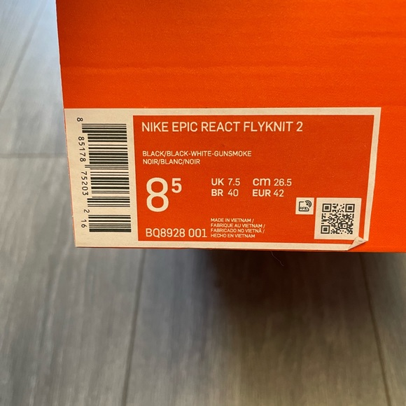 NEW Nike Epic React Flyknit 2 Black Anthracite Running BQ8928-001 Mens - Picture 7 of 12